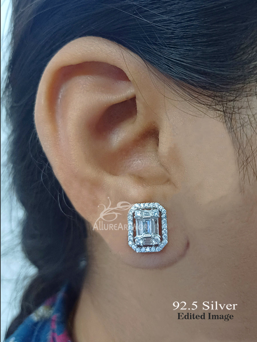 Dae Silver Earrings